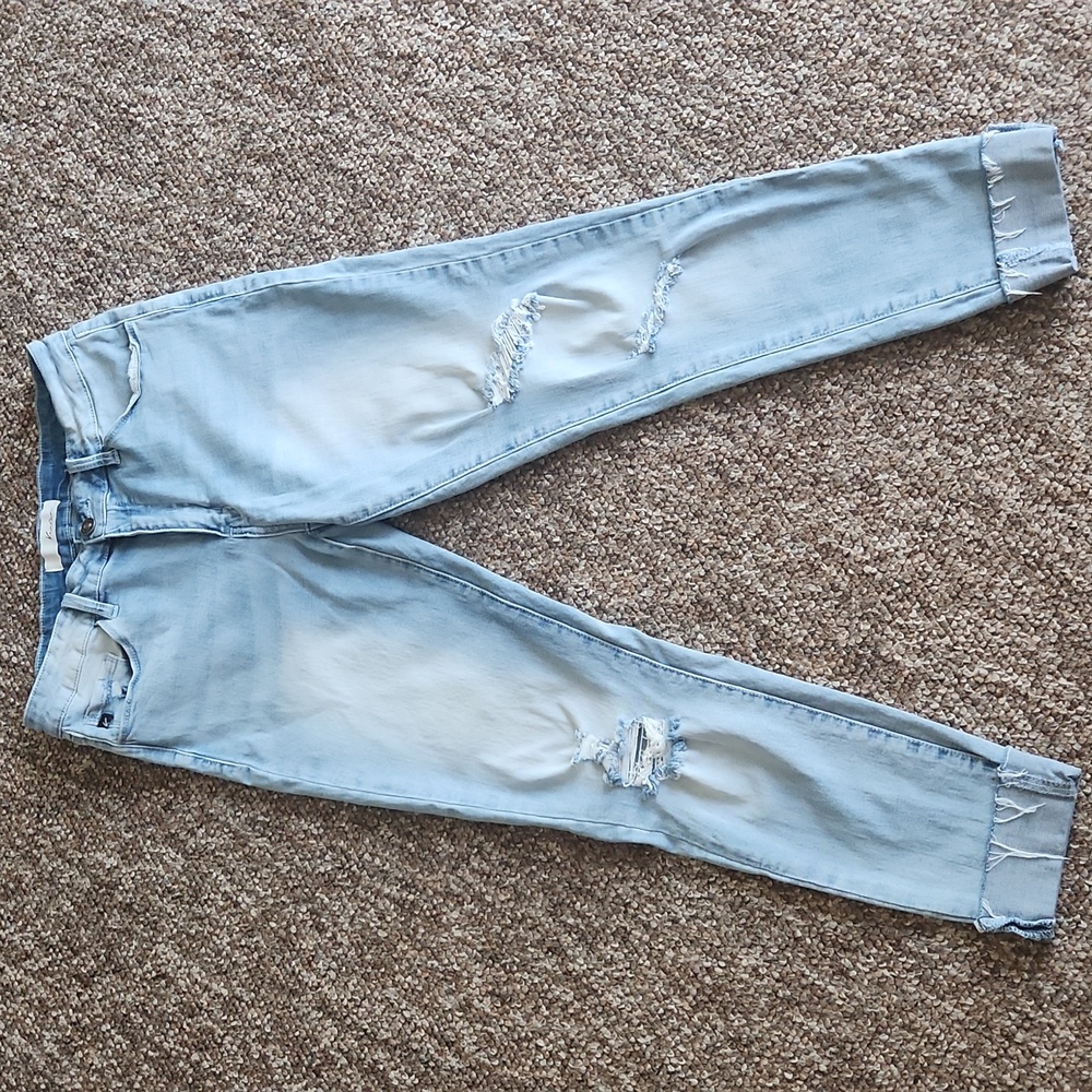 KanCan Light Washed Jeans